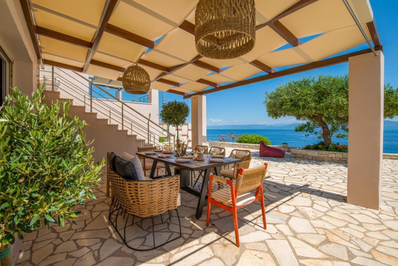 Villa Terra Del Nonno With Sea Views & Pool 가이오스 외부 사진