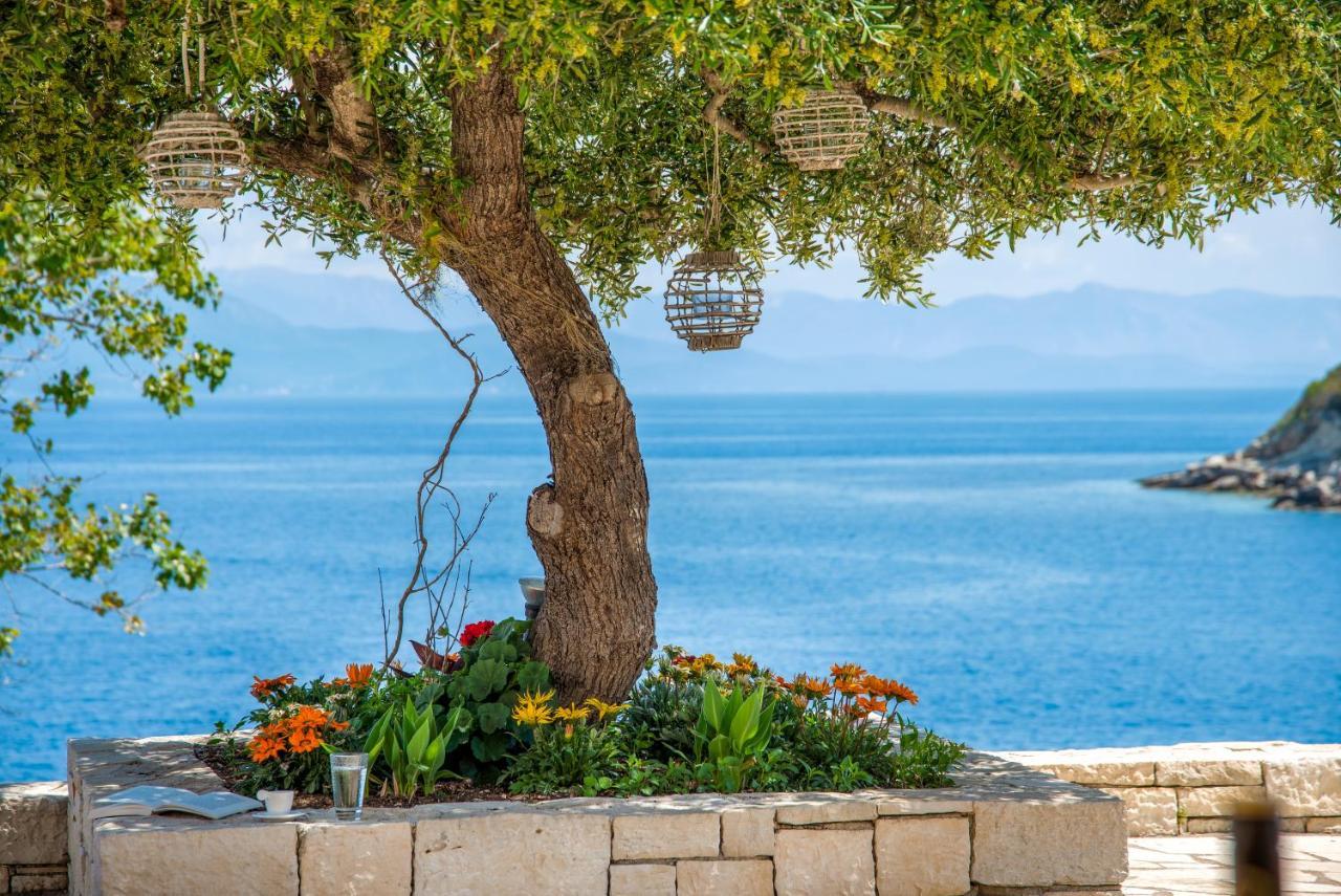 Villa Terra Del Nonno With Sea Views & Pool 가이오스 외부 사진