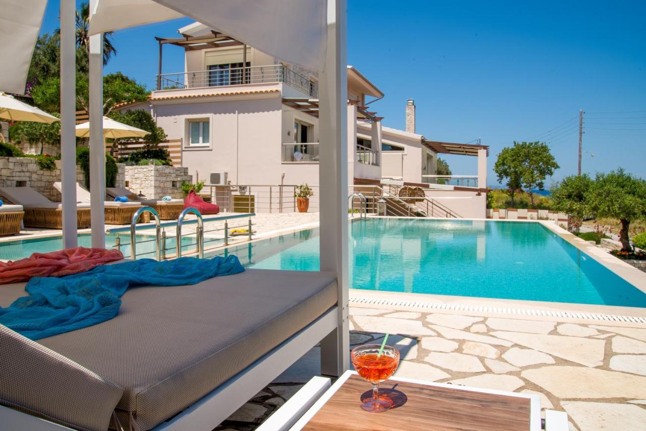 Villa Terra Del Nonno With Sea Views & Pool 가이오스 외부 사진